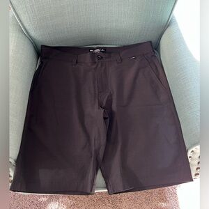 Travis Mathew Men’s Golf Shorts